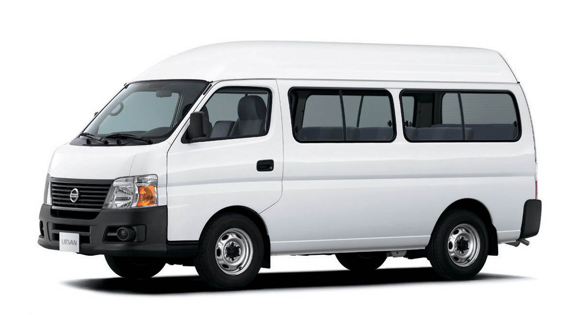 TOYOTA HIACE 15 PLACES